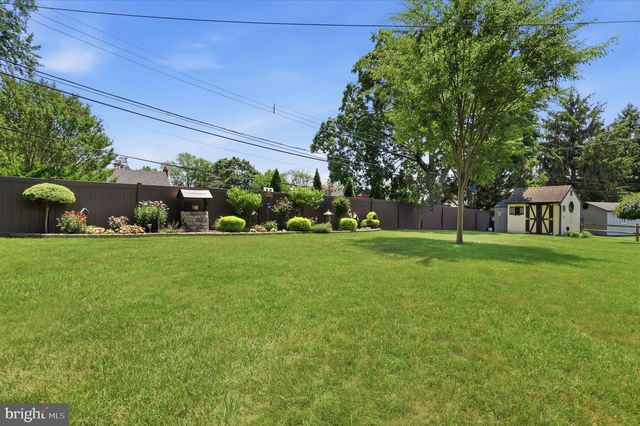 665 PADDOCK RD, Southampton, PA 18966
