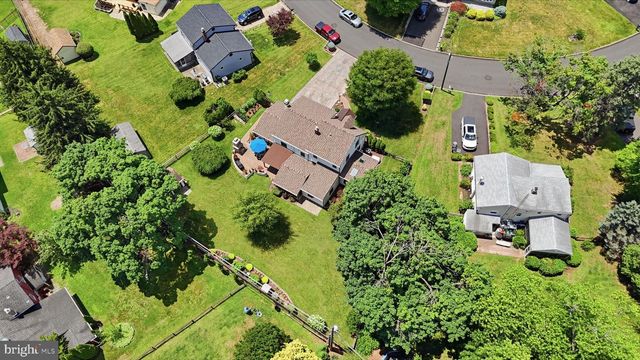 665 PADDOCK RD, Southampton, PA 18966