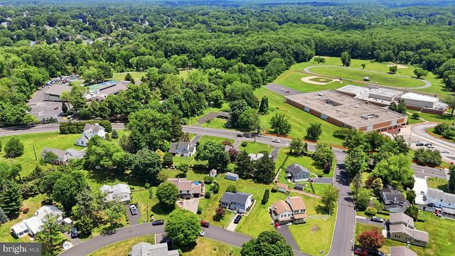 665 PADDOCK RD, Southampton, PA 18966