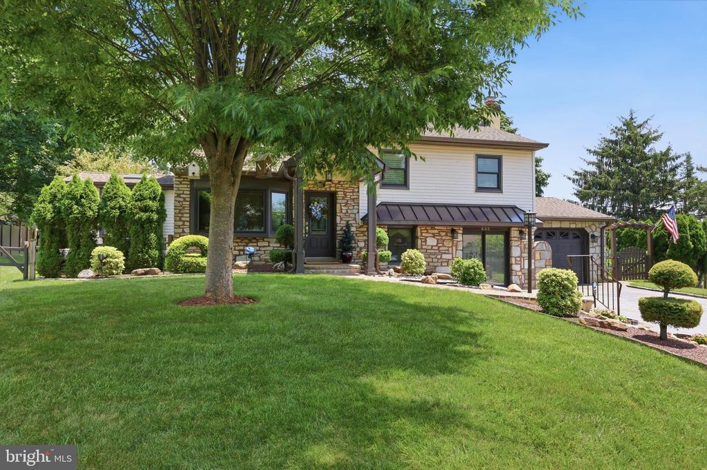 665 PADDOCK RD, Southampton, PA 18966