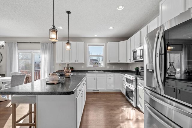 4560 199th Street W, Farmington, MN 55024