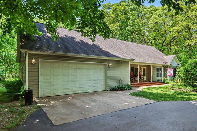 26805 Drape Road, Antwerp Twp, MI 49065