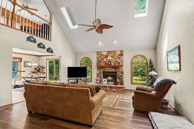 26805 Drape Road, Antwerp Twp, MI 49065