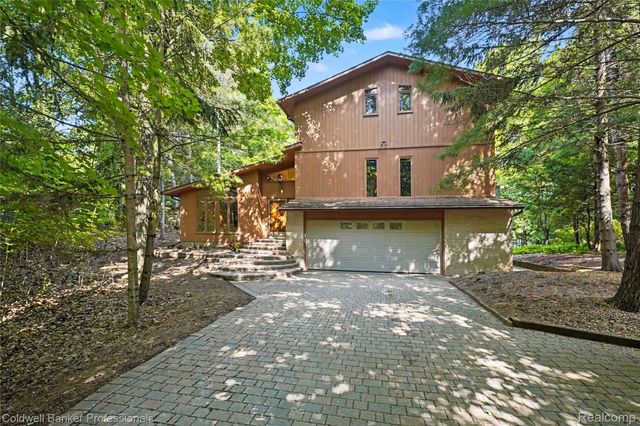 3583 Mitchell Road, Elba Township, MI 48446