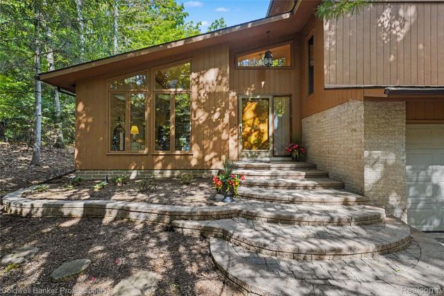 3583 Mitchell Road, Elba Township, MI 48446