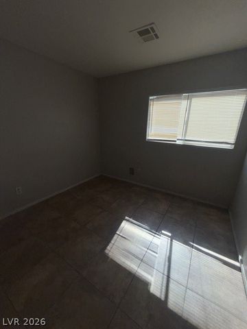 4039 Hollis Street, North Las Vegas, NV 89032