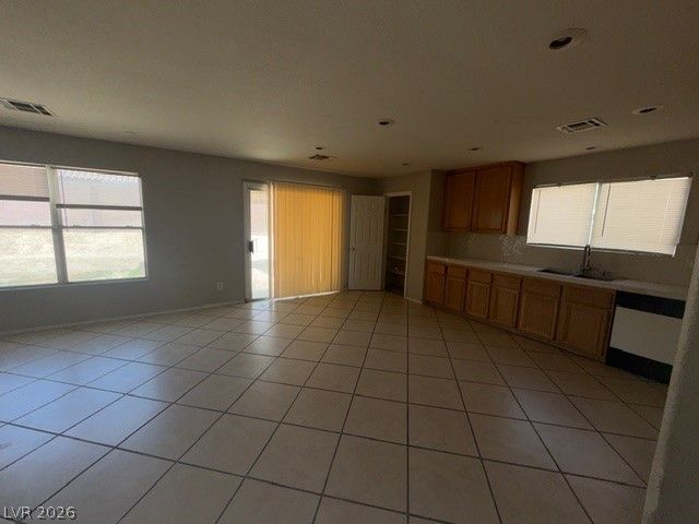 4039 Hollis Street, North Las Vegas, NV 89032