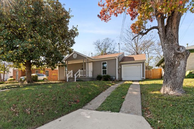 2725 Bowling Green Avenue, Dallas, TX 75216