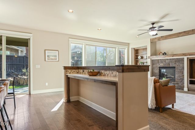 60345 Sage Stone Loop, Bend, OR 97702