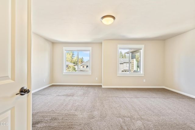 60345 Sage Stone Loop, Bend, OR 97702