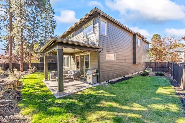 60345 Sage Stone Loop, Bend, OR 97702