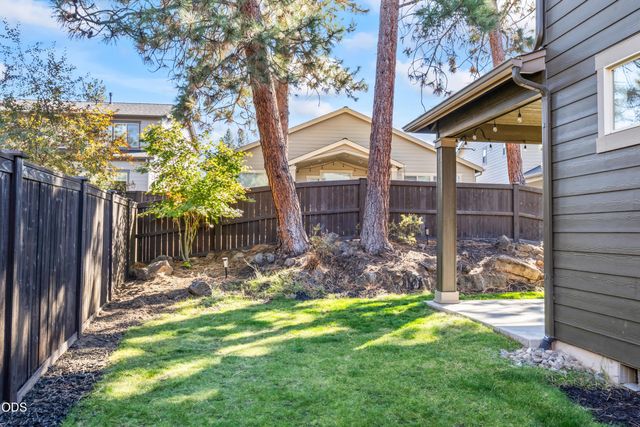 60345 Sage Stone Loop, Bend, OR 97702