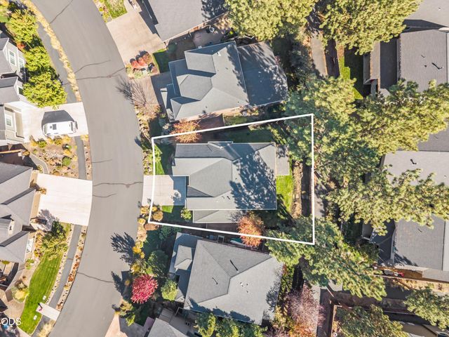60345 Sage Stone Loop, Bend, OR 97702