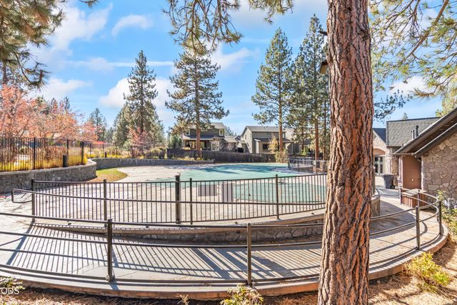 60345 Sage Stone Loop, Bend, OR 97702