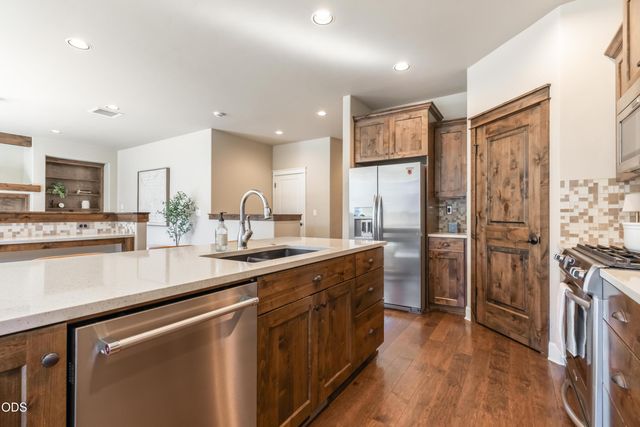 60345 Sage Stone Loop, Bend, OR 97702