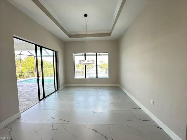 3915 Kismet PKWY W, Cape Coral, FL 33993