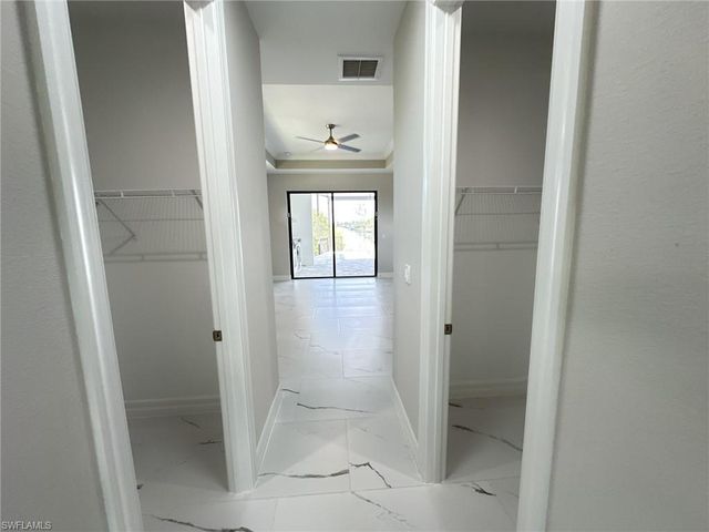 3915 Kismet PKWY W, Cape Coral, FL 33993