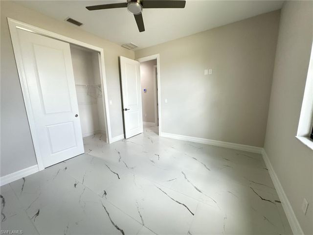 3915 Kismet PKWY W, Cape Coral, FL 33993