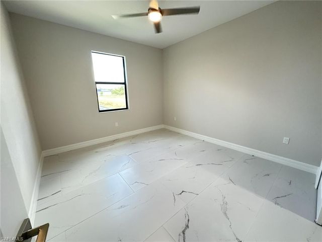 3915 Kismet PKWY W, Cape Coral, FL 33993