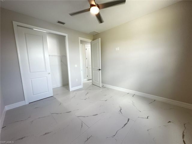 3915 Kismet PKWY W, Cape Coral, FL 33993