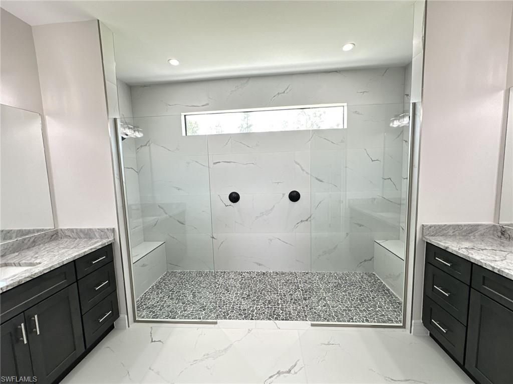 Image 20 of property listing at 3915 Kismet PKWY W, Cape Coral, FL 33993