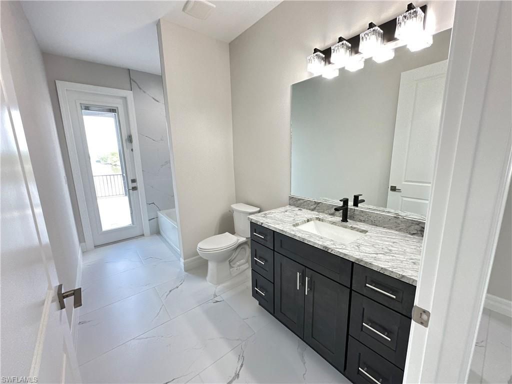 Image 25 of property listing at 3915 Kismet PKWY W, Cape Coral, FL 33993