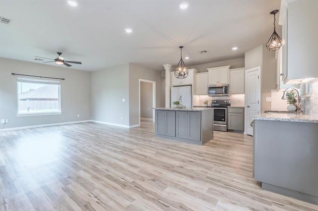 2225 Bent Tree Road, Shawnee, OK 74804