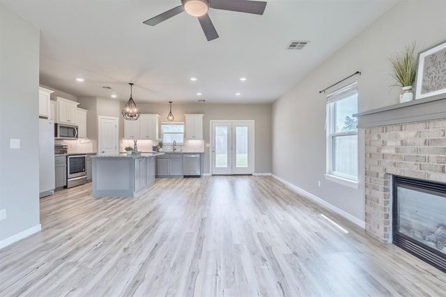 2225 Bent Tree Road, Shawnee, OK 74804