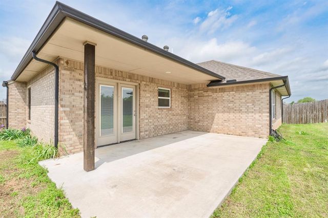 2225 Bent Tree Road, Shawnee, OK 74804