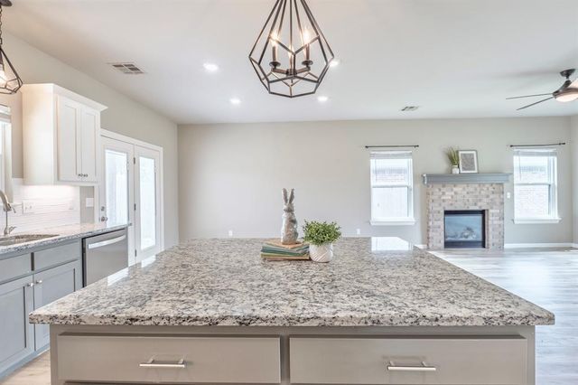 2225 Bent Tree Road, Shawnee, OK 74804