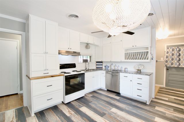 1307 N 65th Street, Waco, TX 76710