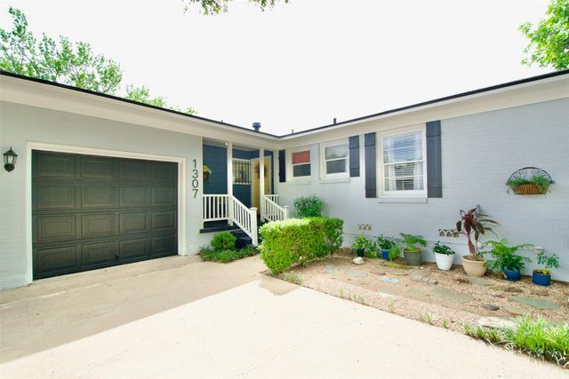 1307 N 65th Street, Waco, TX 76710