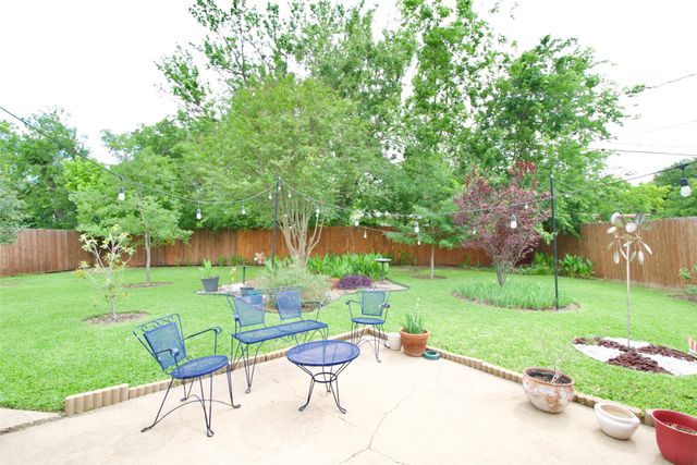 1307 N 65th Street, Waco, TX 76710