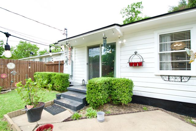 1307 N 65th Street, Waco, TX 76710