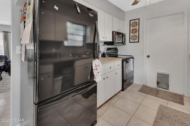 555 Sandy Pines Drive, Orange City, FL 32763