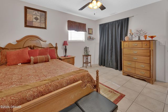 555 Sandy Pines Drive, Orange City, FL 32763