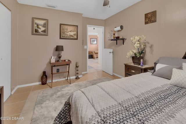555 Sandy Pines Drive, Orange City, FL 32763