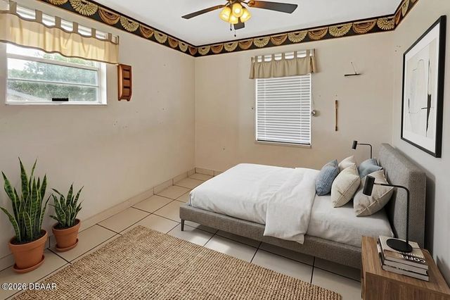 555 Sandy Pines Drive, Orange City, FL 32763