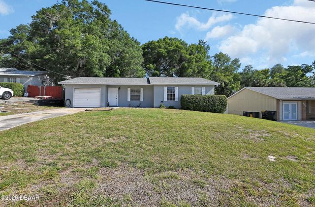 555 Sandy Pines Drive, Orange City, FL 32763