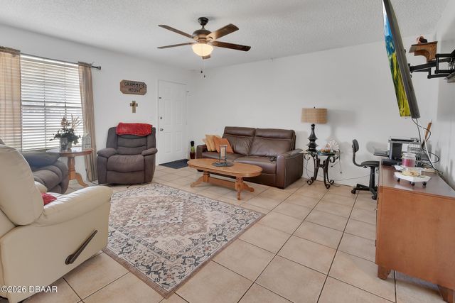 555 Sandy Pines Drive, Orange City, FL 32763