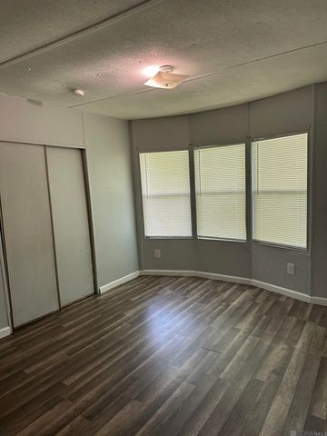 15054 W Beaver Dr, Central, LA 70770