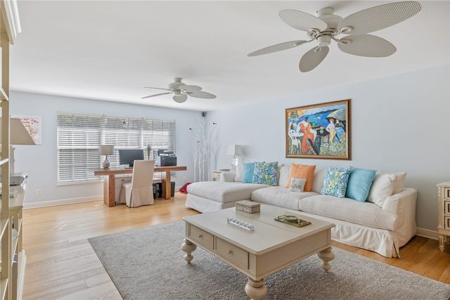2743 Ocean Drive 47E, Vero Beach, FL 32963