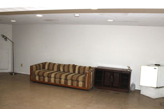 10825 Morris Avenue S, Bloomington, MN 55437