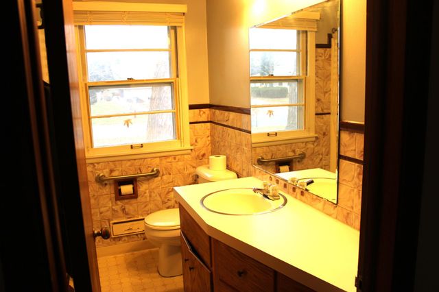 10825 Morris Avenue S, Bloomington, MN 55437