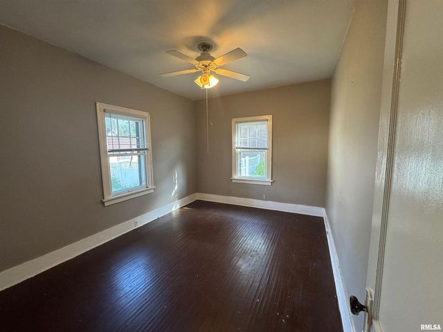 2721 N Harrison Street, Davenport, IA 52803