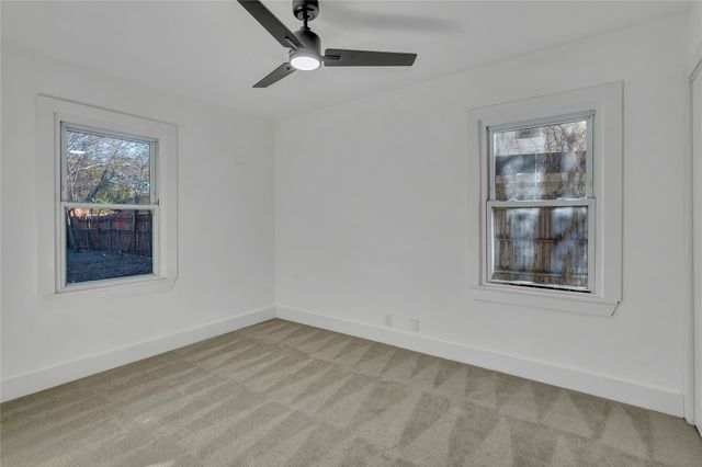 3709 S Hughes Avenue, Fort Worth, TX 76119