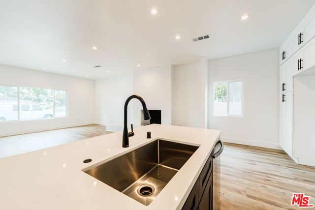 4574 Shadeway Road, Lakewood, CA 90713