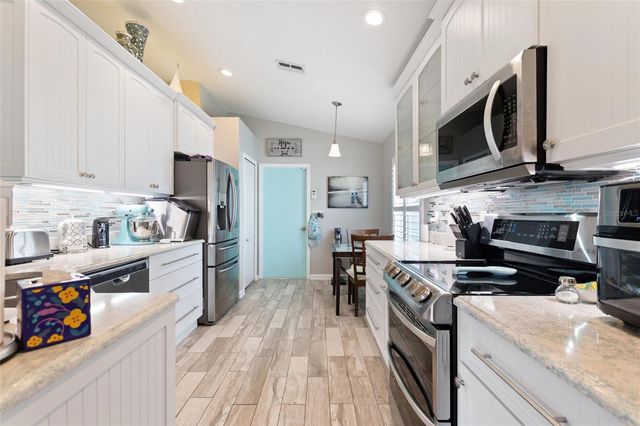 5306 LOOKOUT PASS, Wesley Chapel, FL 33544