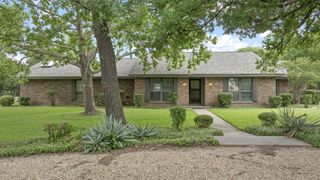 108 Carlin Road, Mansfield, TX 76063