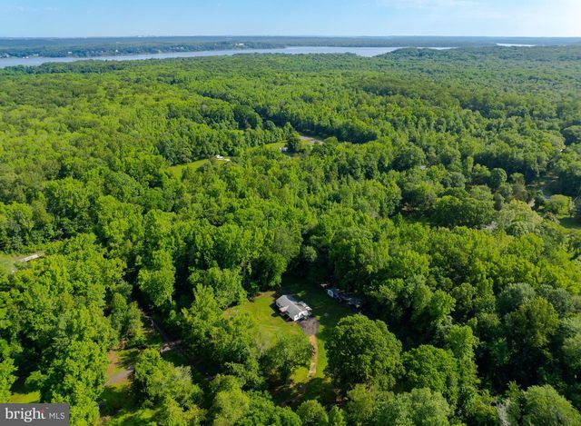 6345 HOOVER LN, Bryans Road, MD 20616